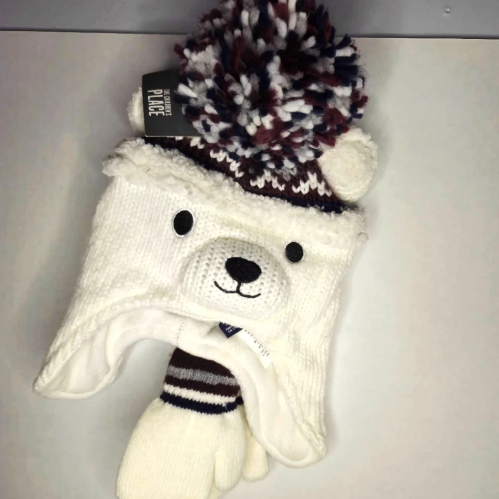 THE CHILDREN'S PLACE BEAR HAT AND MITTEN‎ SET NWT